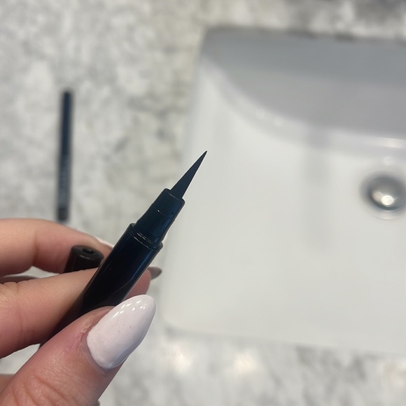 IL MAKIAGE ink liner black - Picture 3 of 6